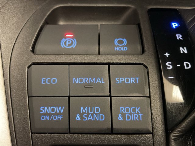 Used 2021 Toyota RAV4 XLE Premium AWD/4WD image 22
