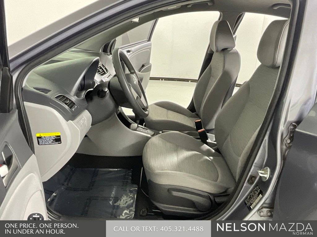 Used 2017 Hyundai Accent SE image 11