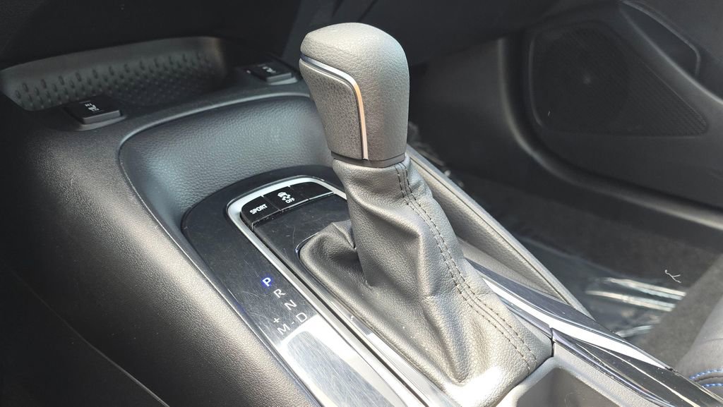 Used 2022 Toyota Corolla XSE w/ Carpet Mat Package (TMS) image 37