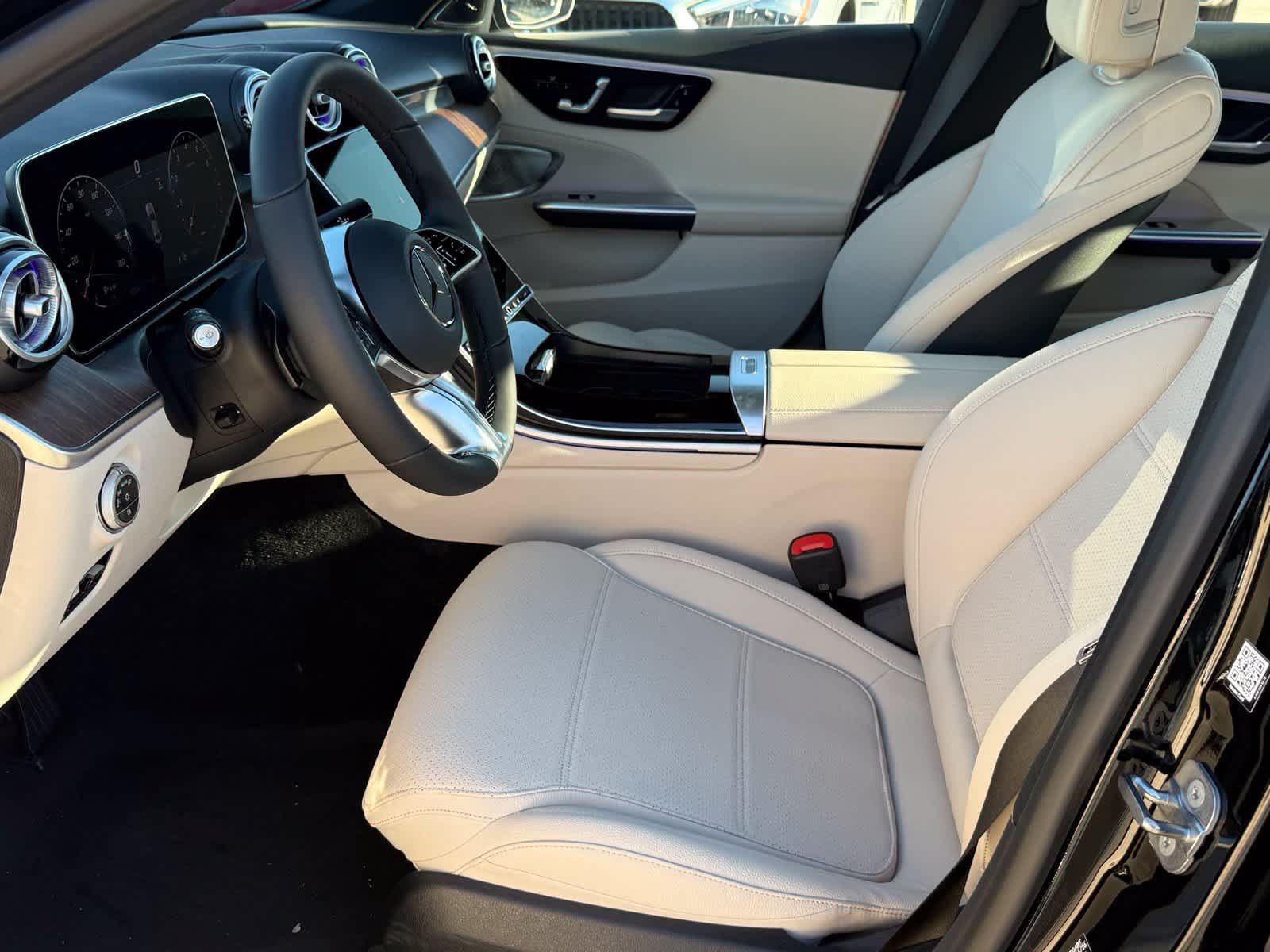 New 2026 Mercedes-Benz C 300 4MATIC Sedan image 17