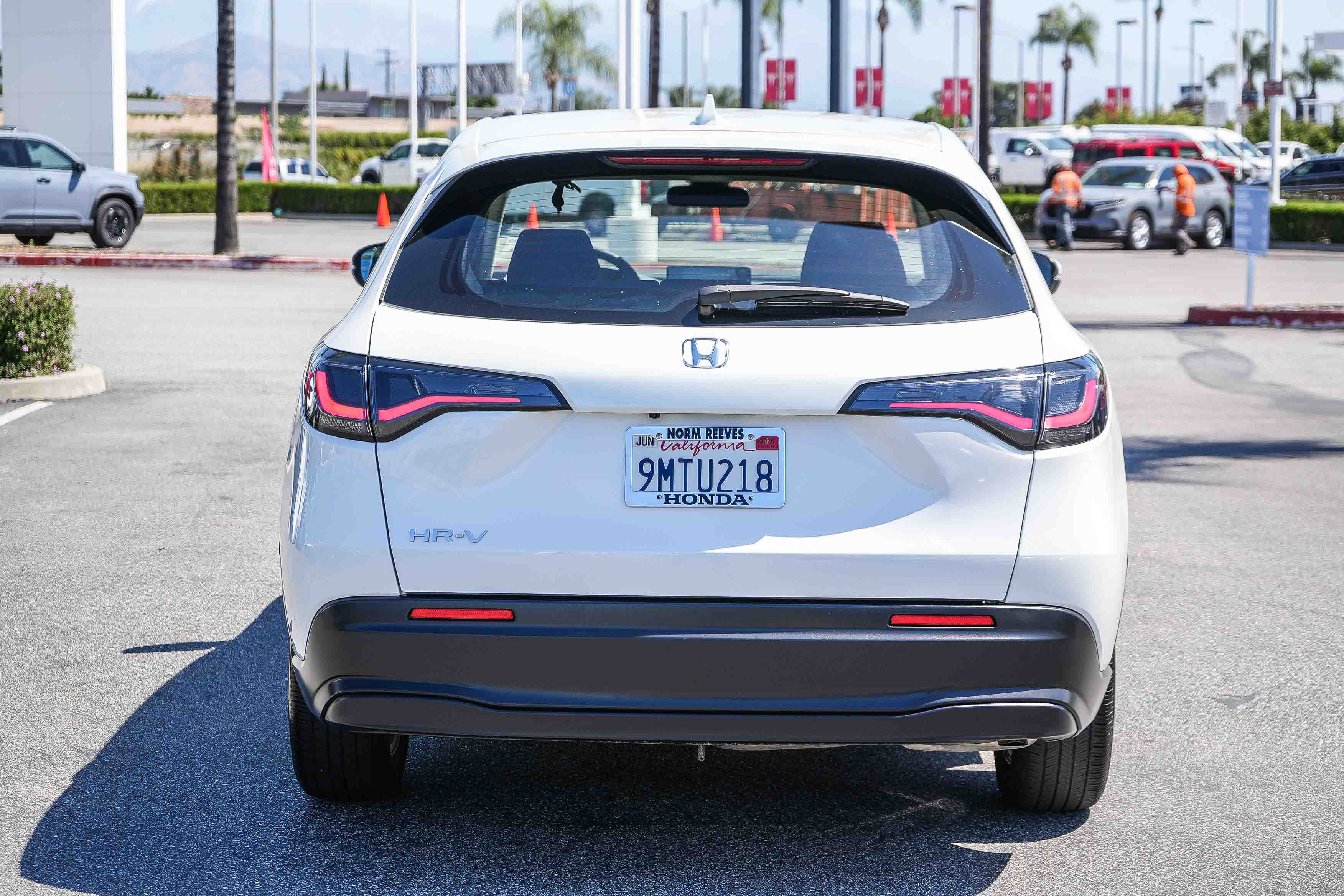 Used 2024 Honda HR-V LX image 8