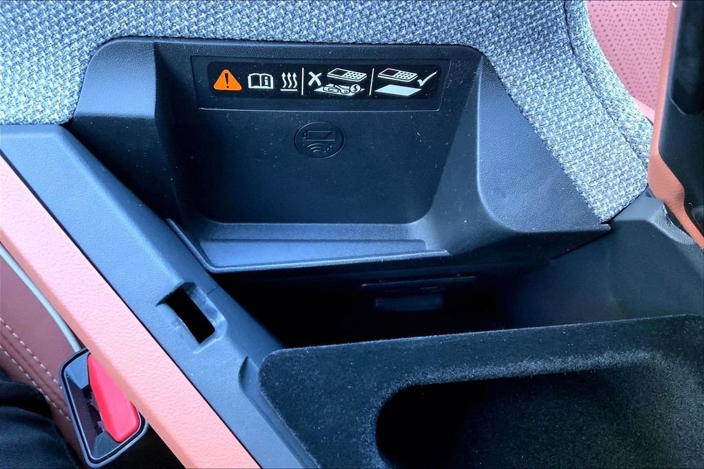 New 2026 Cadillac Optiq Sport 2 image 26