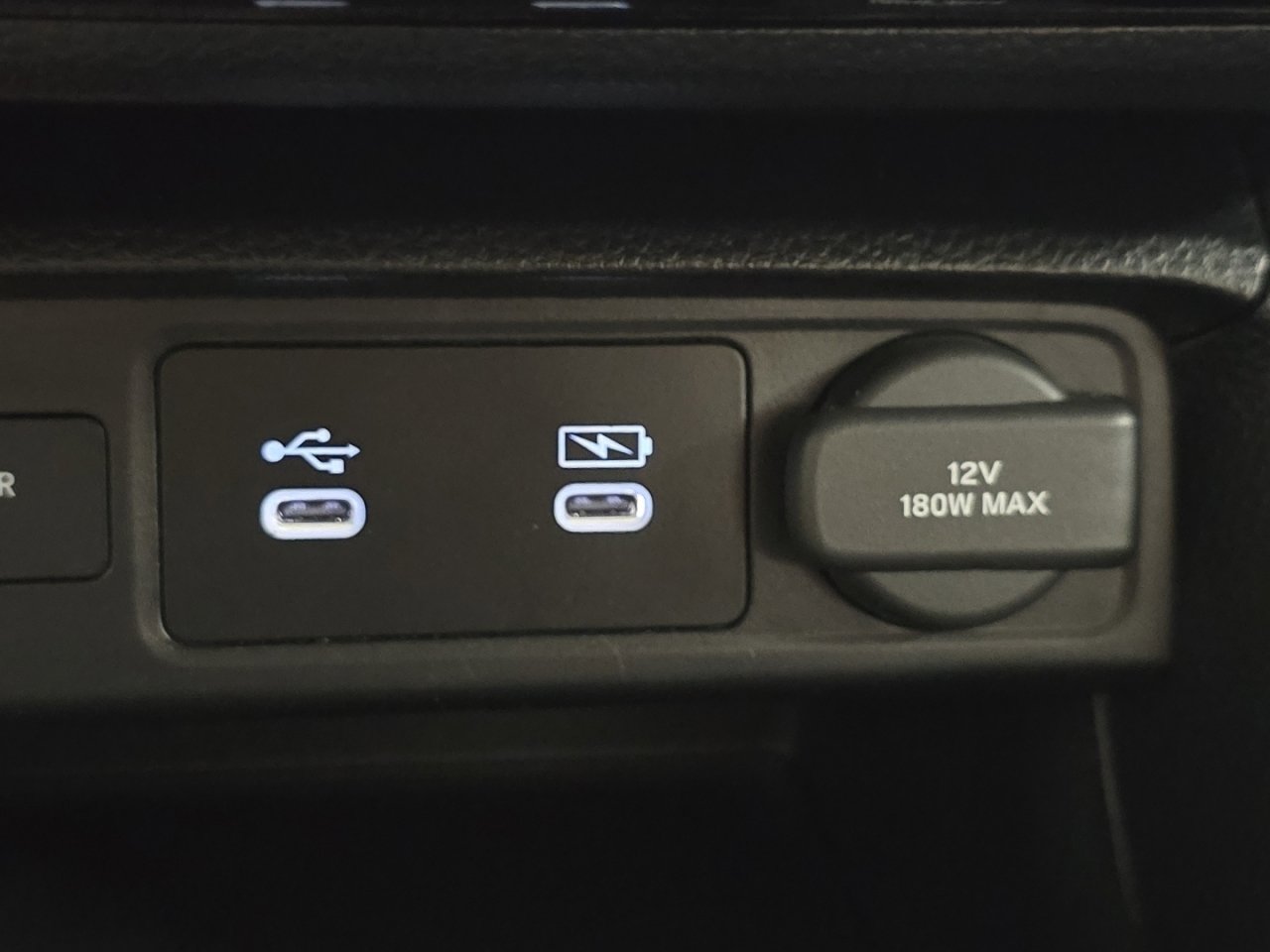 Used 2025 Honda Civic LX image 27