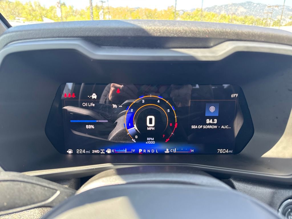 Used 2025 Chevrolet Colorado Trail Boss image 46