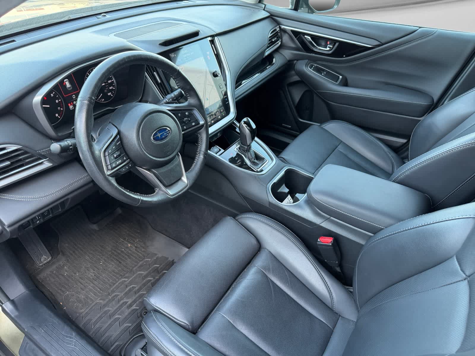 Used 2024 Subaru Outback Limited AWD/4WD image 10