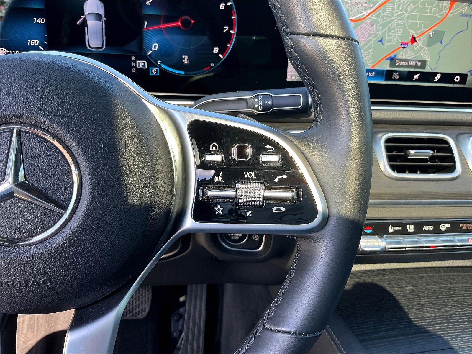 Used 2023 Mercedes-Benz GLE 350 4MATIC image 14