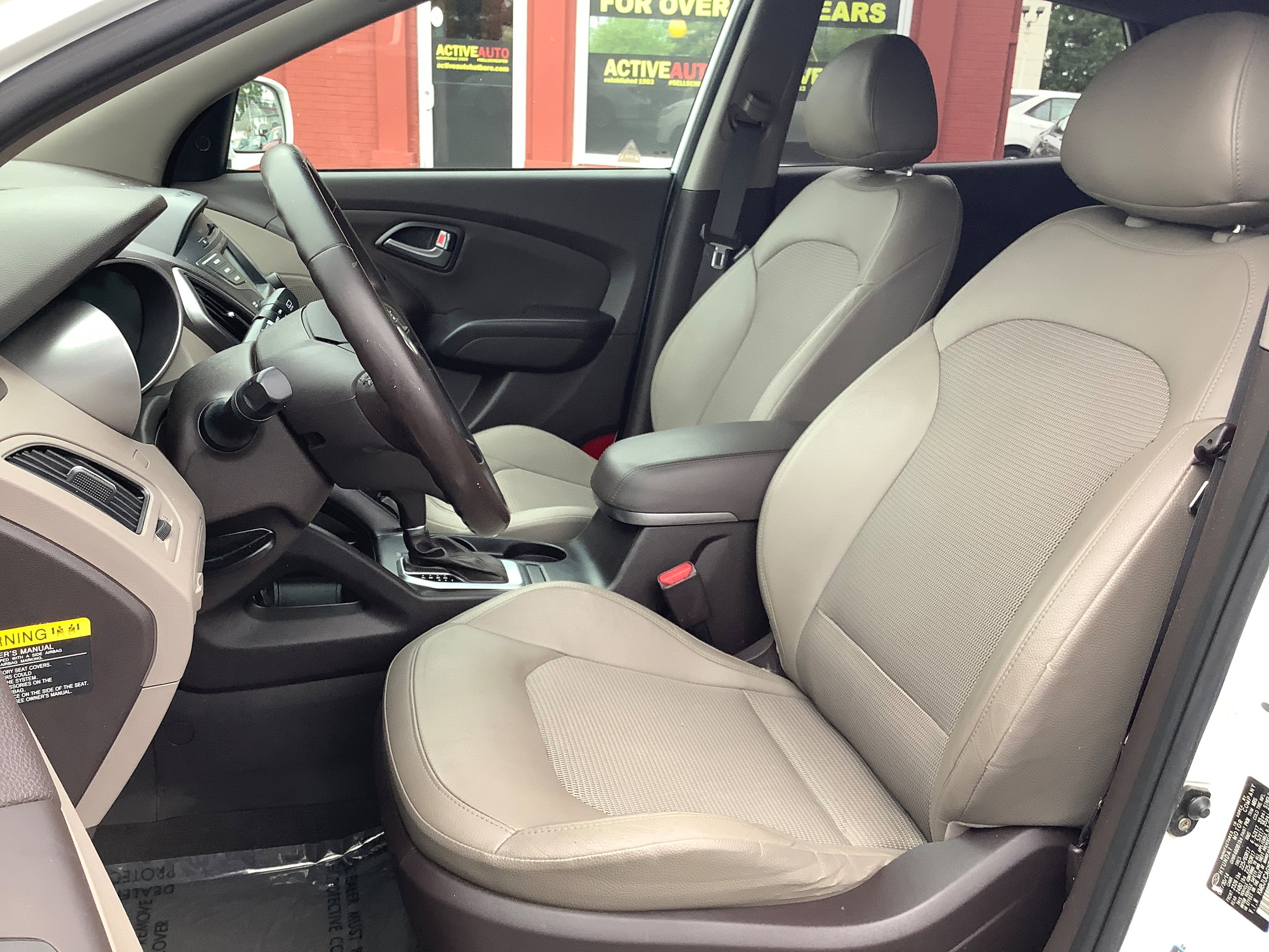 Used 2015 Hyundai Tucson SE AWD/4WD image 10