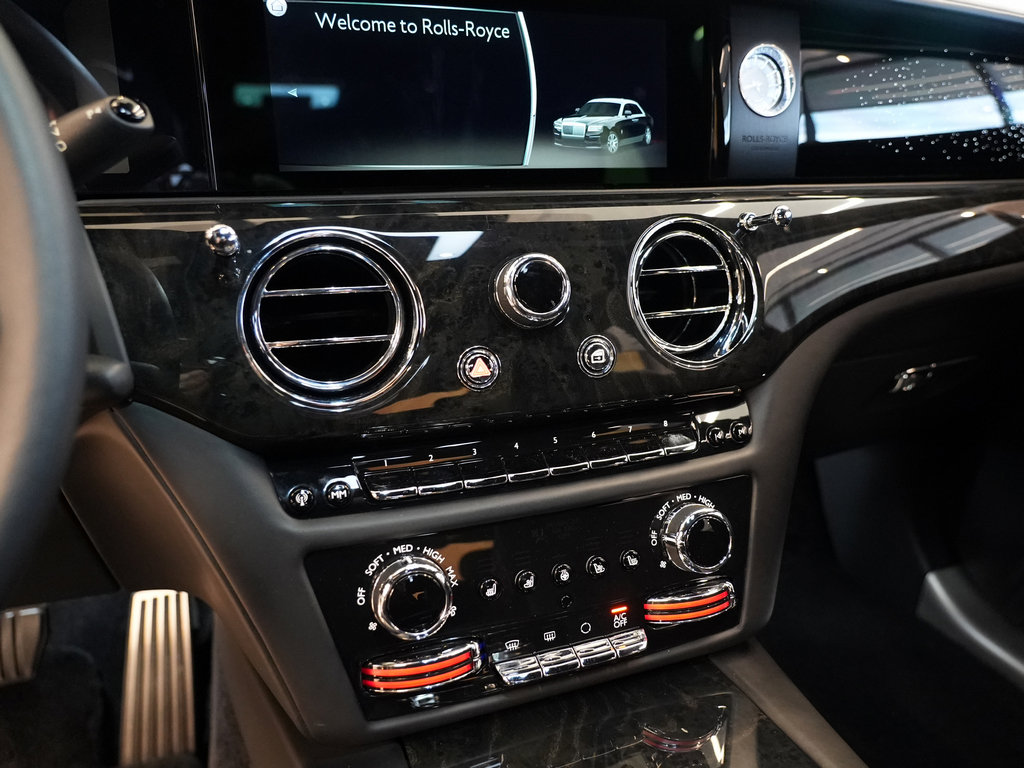 Certified 2022 Rolls-Royce Ghost image 20