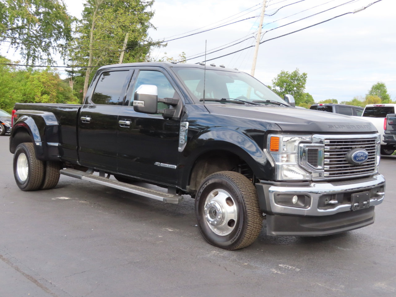 Used 2022 Ford F350 XLT w/ XLT Premium Package image 8