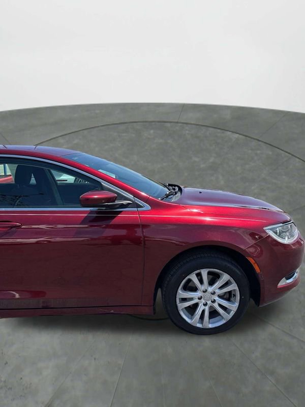 Used 2015 Chrysler 200 Limited w/ Convenience Group FWD image 5