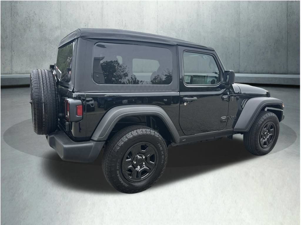Used 2025 Jeep Wrangler Sport AWD/4WD image 8