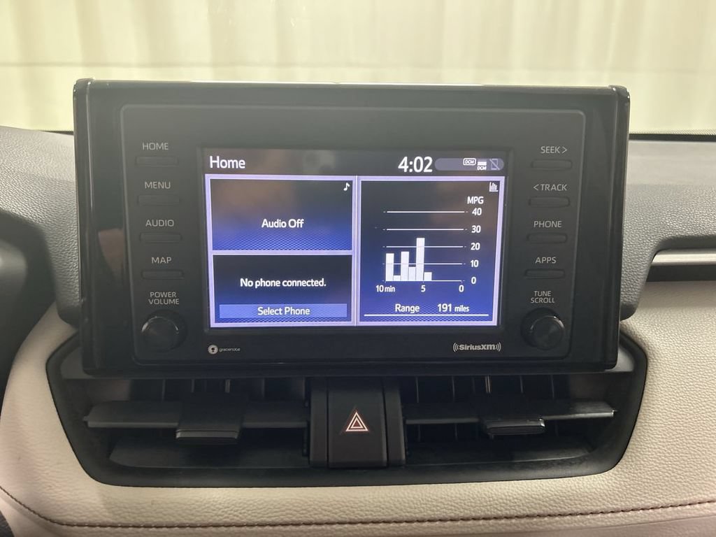 Used 2020 Toyota RAV4 XLE AWD/4WD image 14