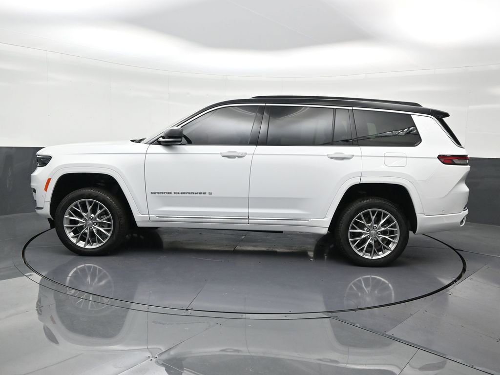 Used 2025 Jeep Grand Cherokee L Summit AWD/4WD image 2