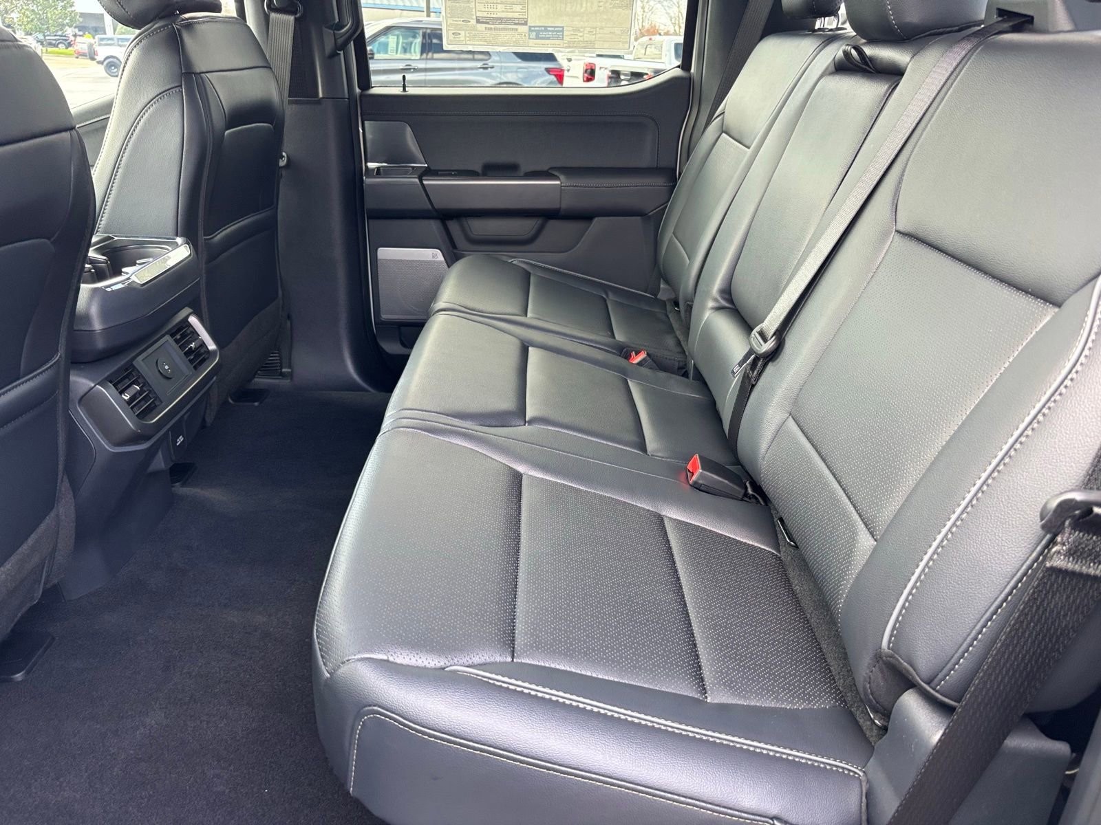 New 2026 Ford F150 Lariat w/ Equipment Group 501A Mid AWD/4WD image 19