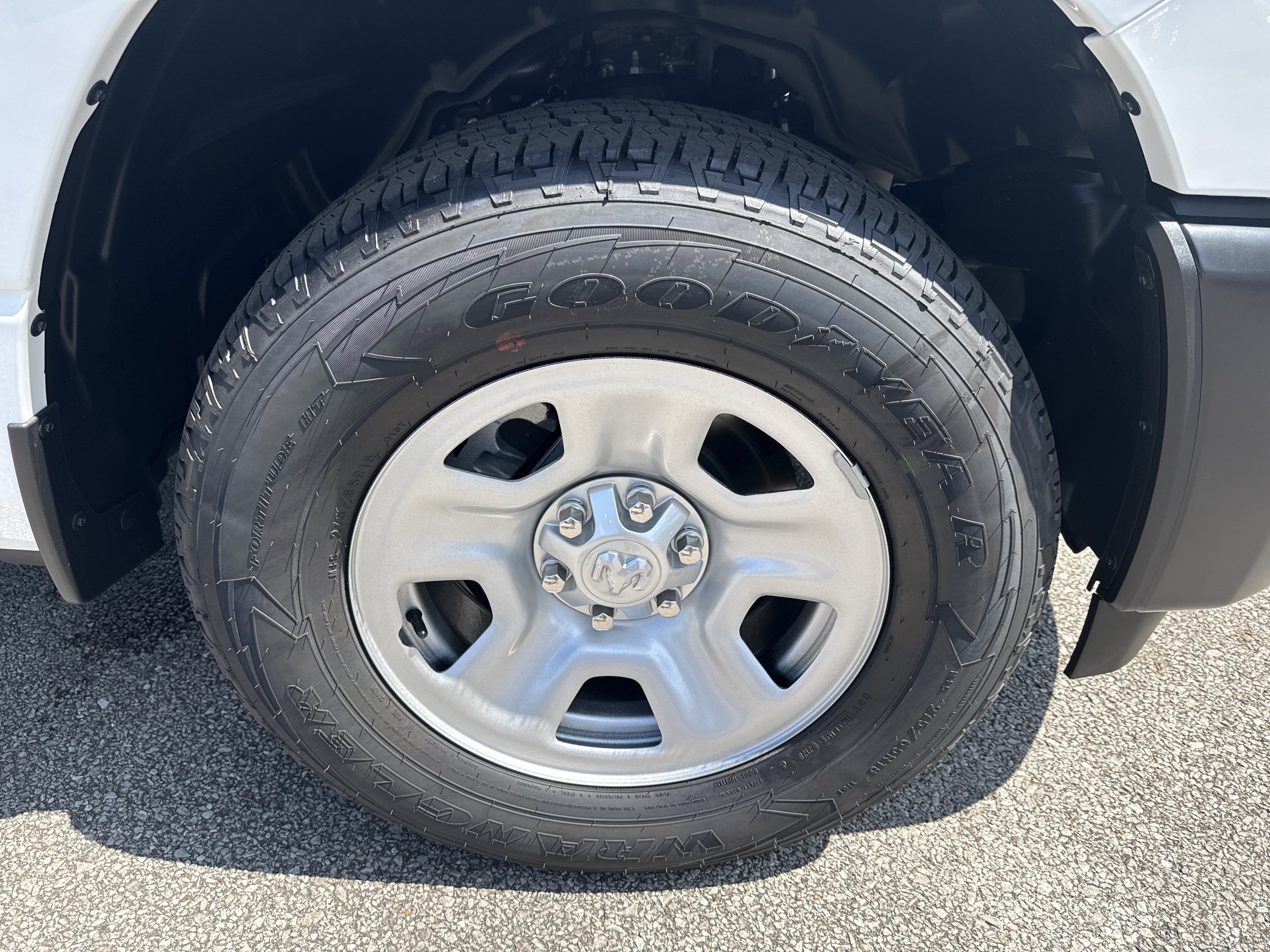 New 2026 RAM 1500 Tradesman AWD/4WD image 13