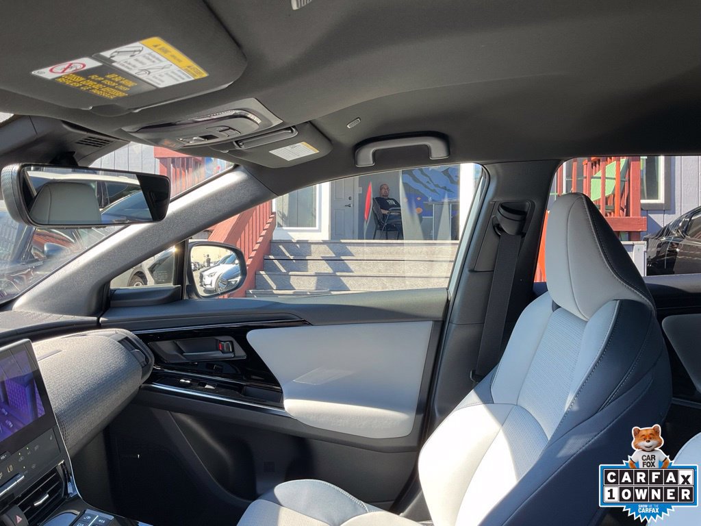 Used 2023 Subaru Solterra AWD image 23