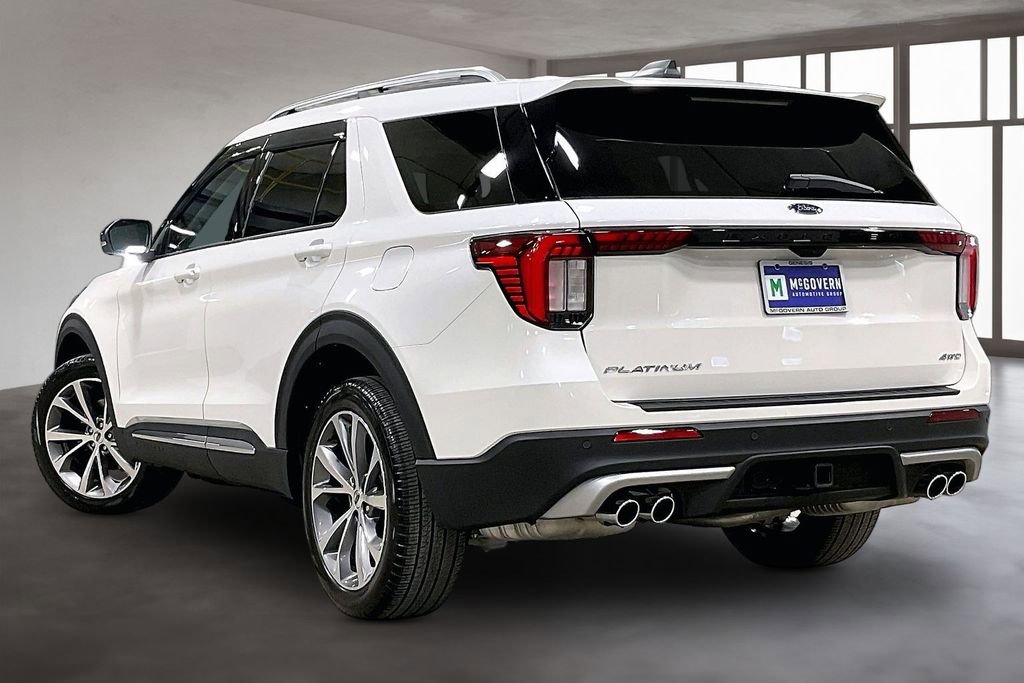 Used 2025 Ford Explorer Platinum w/ Ultimate Package AWD/4WD image 4