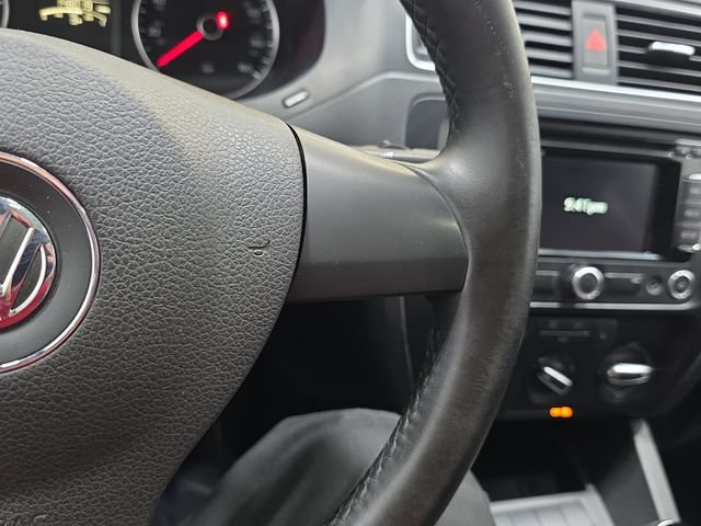 Used 2012 Volkswagen Jetta TDI FWD image 17