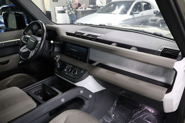 Used 2020 Land Rover Defender 110 S image 26