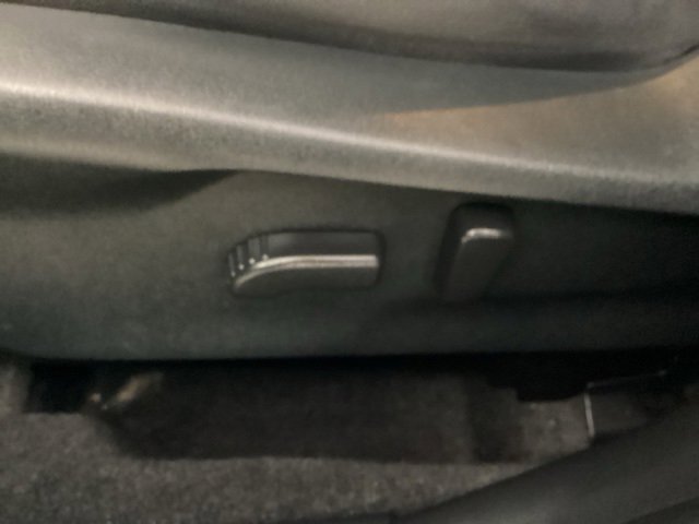 Certified 2022 Subaru Impreza 2.0i Limited image 15