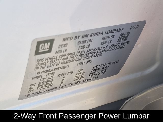 Used 2022 Buick Encore GX Essence w/ Experience Buick Package AWD/4WD image 32