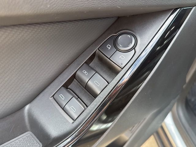 Used 2025 Chevrolet Equinox LT w/ Convenience Package II FWD image 10