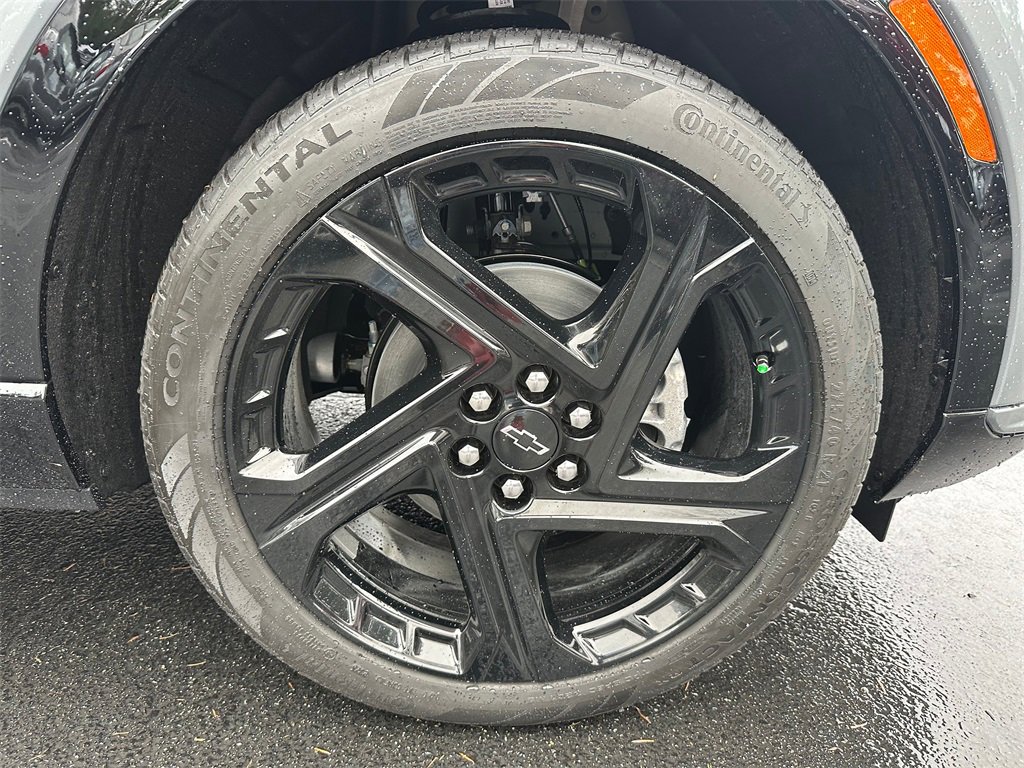 New 2026 Chevrolet Equinox EV RS image 9