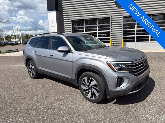Used 2025 Volkswagen Atlas SE