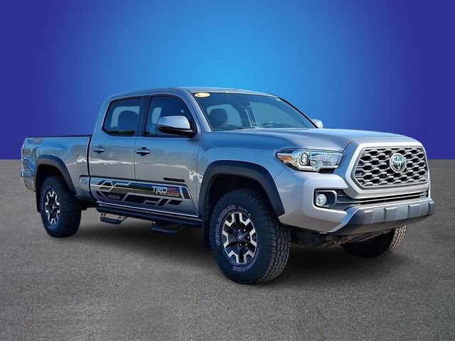 Used 2020 Toyota Tacoma TRD Off-Road AWD/4WD image 3