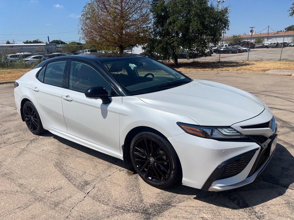 Used 2024 Toyota Camry XSE w/ Navigation Package FWD image 39