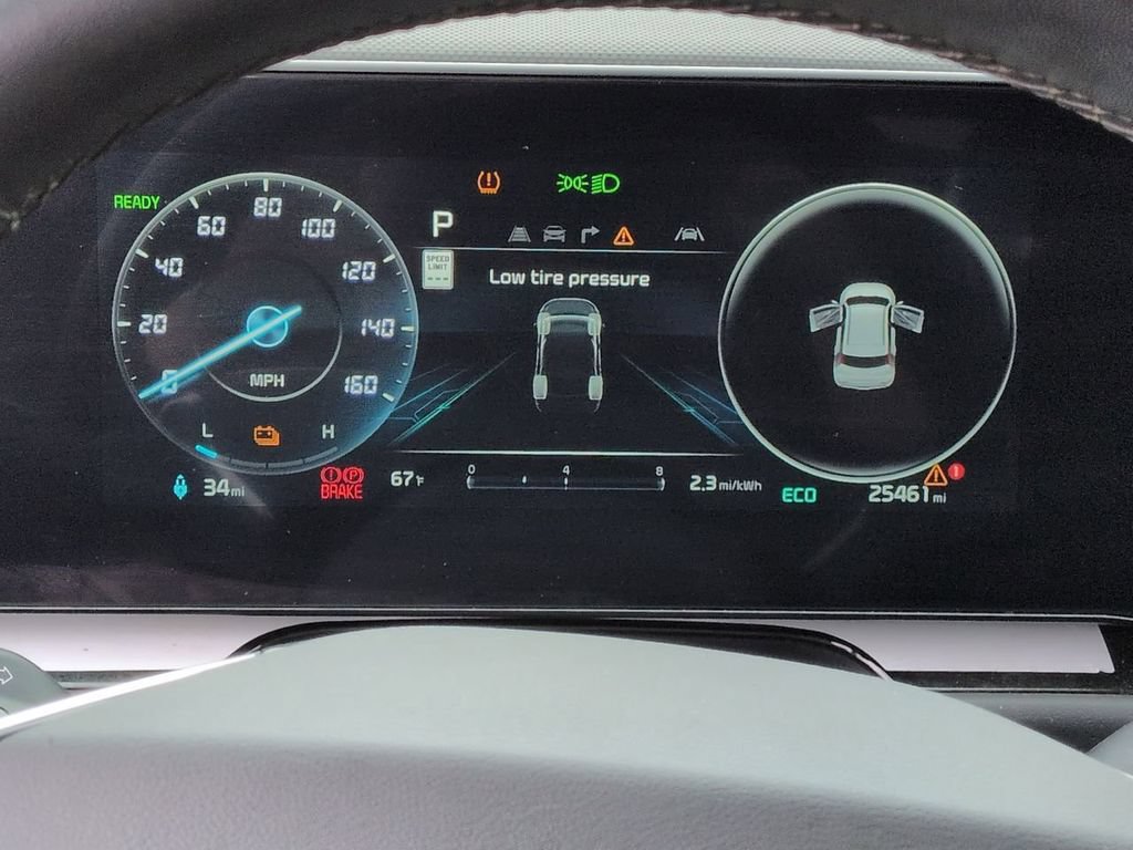 Certified 2023 Kia Niro Wind FWD image 12