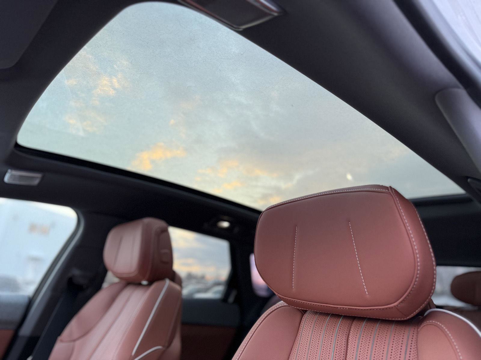 New 2025 Cadillac Optiq Sport 2 image 20