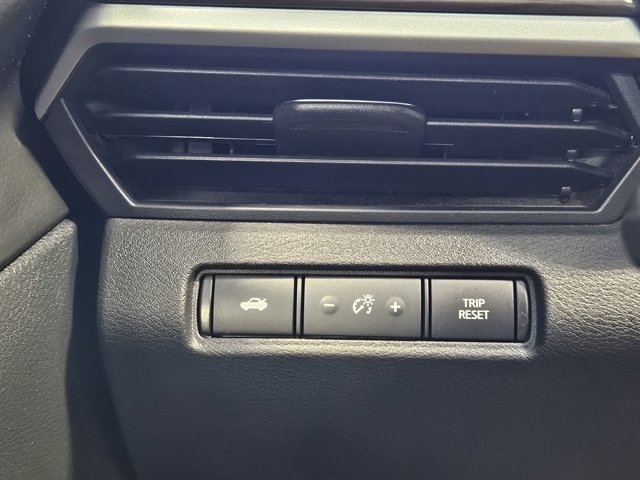 Used 2024 Nissan Altima 2.5 SV image 26