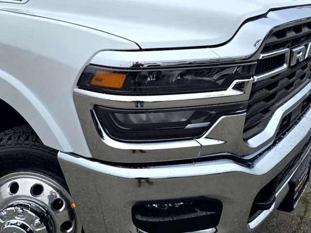New 2026 RAM 3500 Big Horn AWD/4WD image 30
