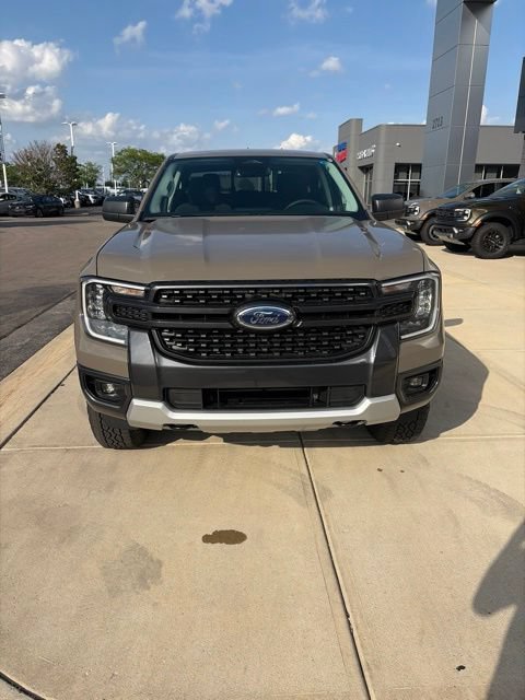 New 2026 Ford Ranger XLT w/ FX4 Off-Road Package AWD/4WD image 3