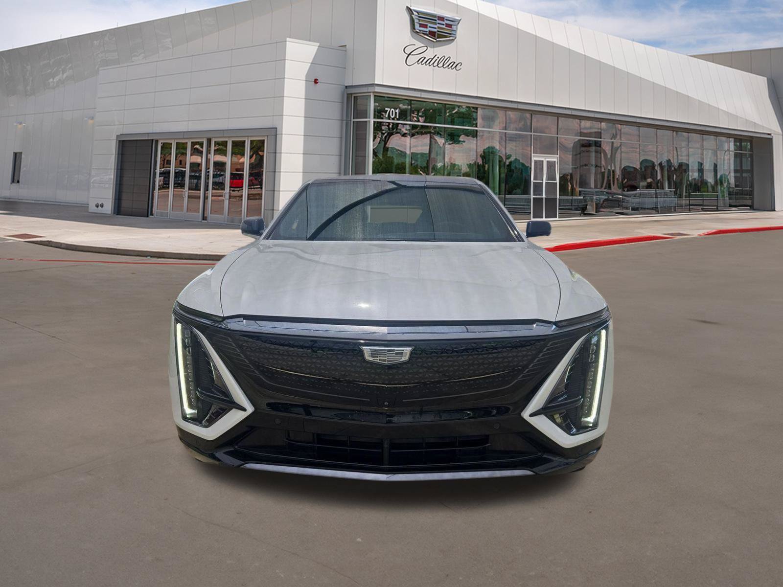 Certified 2024 Cadillac Lyriq Sport AWD/4WD image 2