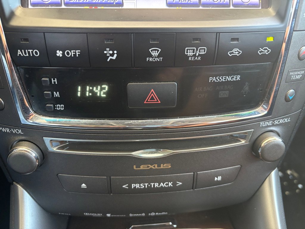 Used 2014 Lexus IS 250C w/ Luxury Package RWD image 15