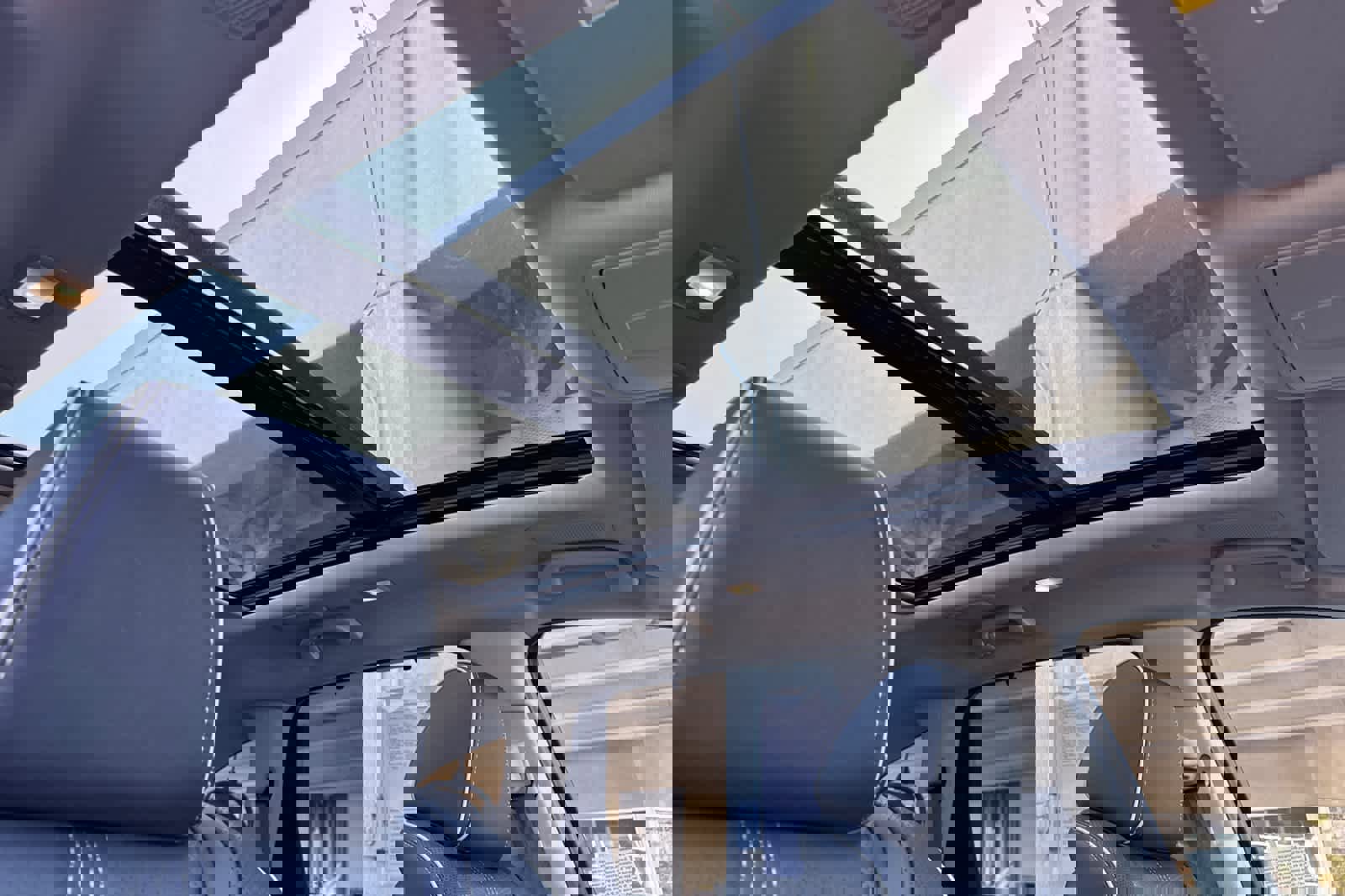 Certified 2025 Acura MDX SH-AWD w/ Advance Package image 17