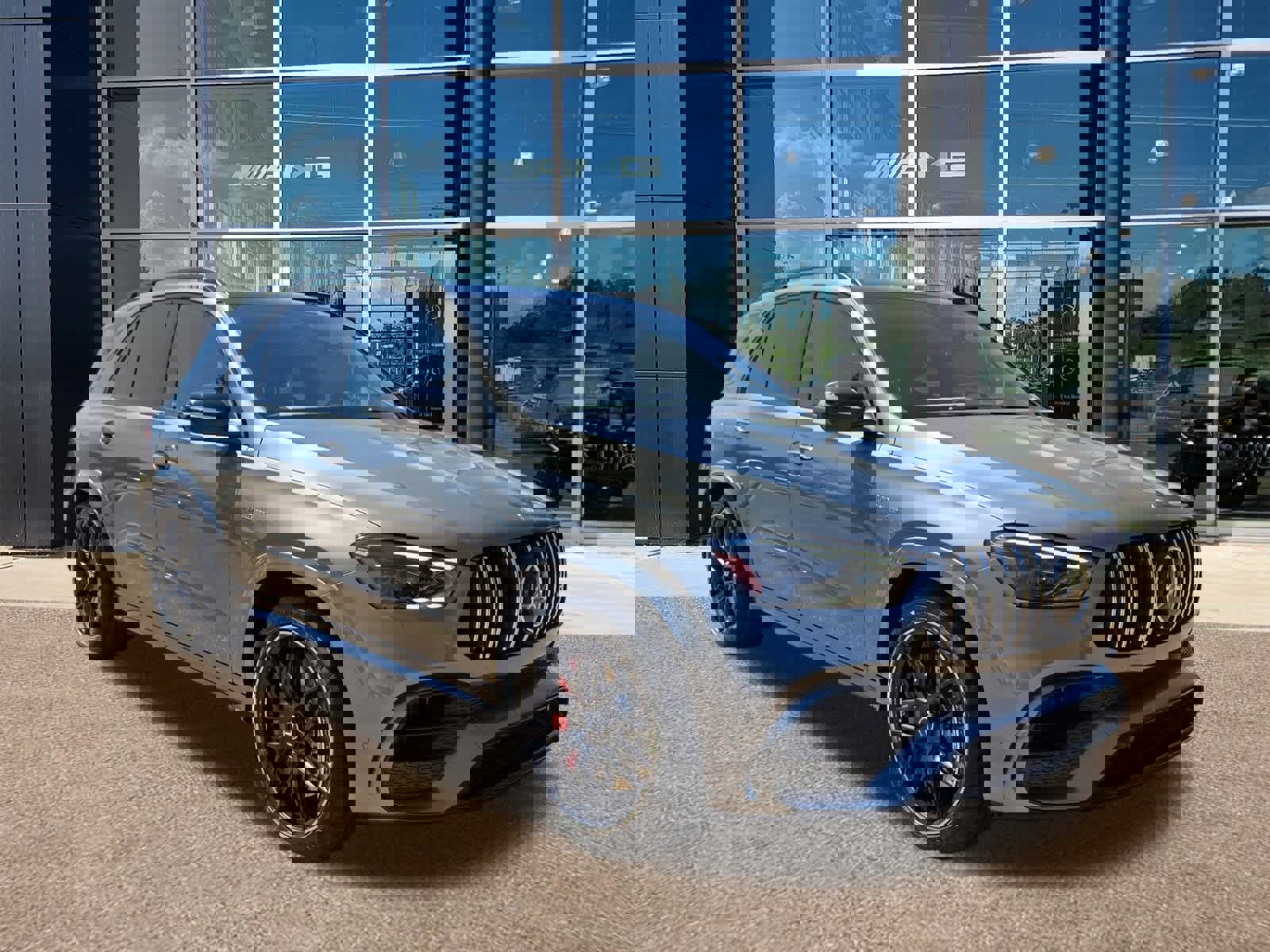 New 2026 Mercedes-Benz GLE 63 AMG S image 8