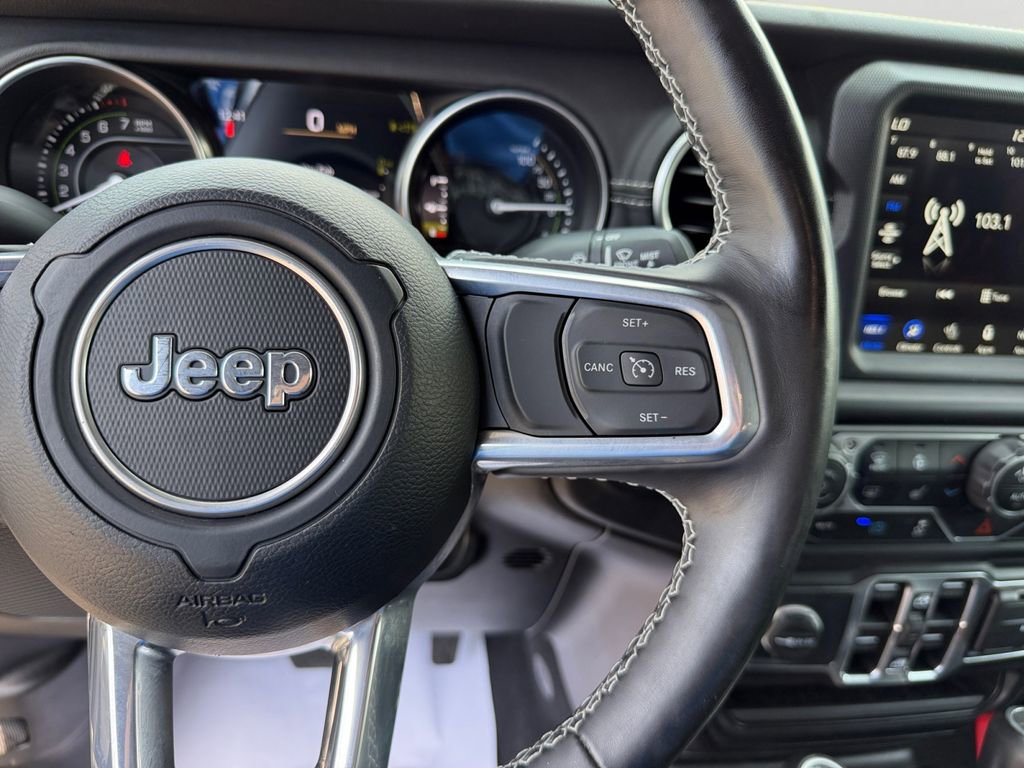 Used 2023 Jeep Wrangler Unlimited Sahara w/ Cold Weather Group AWD/4WD image 20