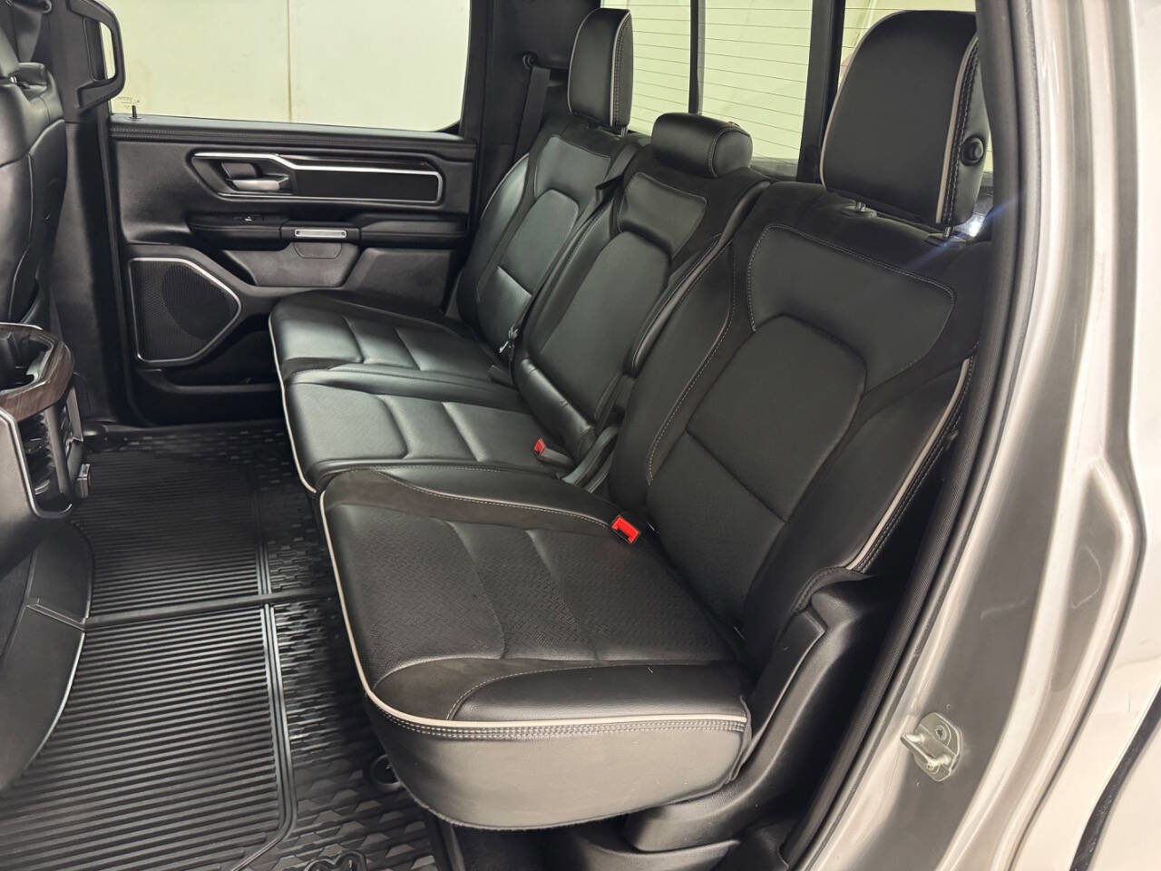 Used 2025 RAM 1500 Laramie w/ Laramie Southwest Edition image 46