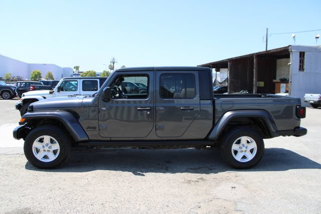 Used 2022 Jeep Gladiator Sport AWD/4WD image 7