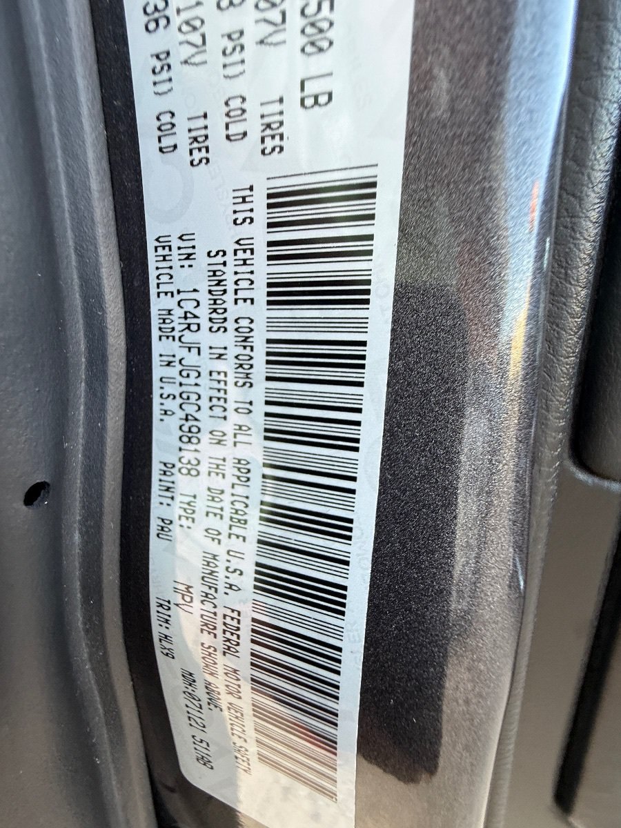 Used 2016 Jeep Grand Cherokee Summit AWD/4WD image 33