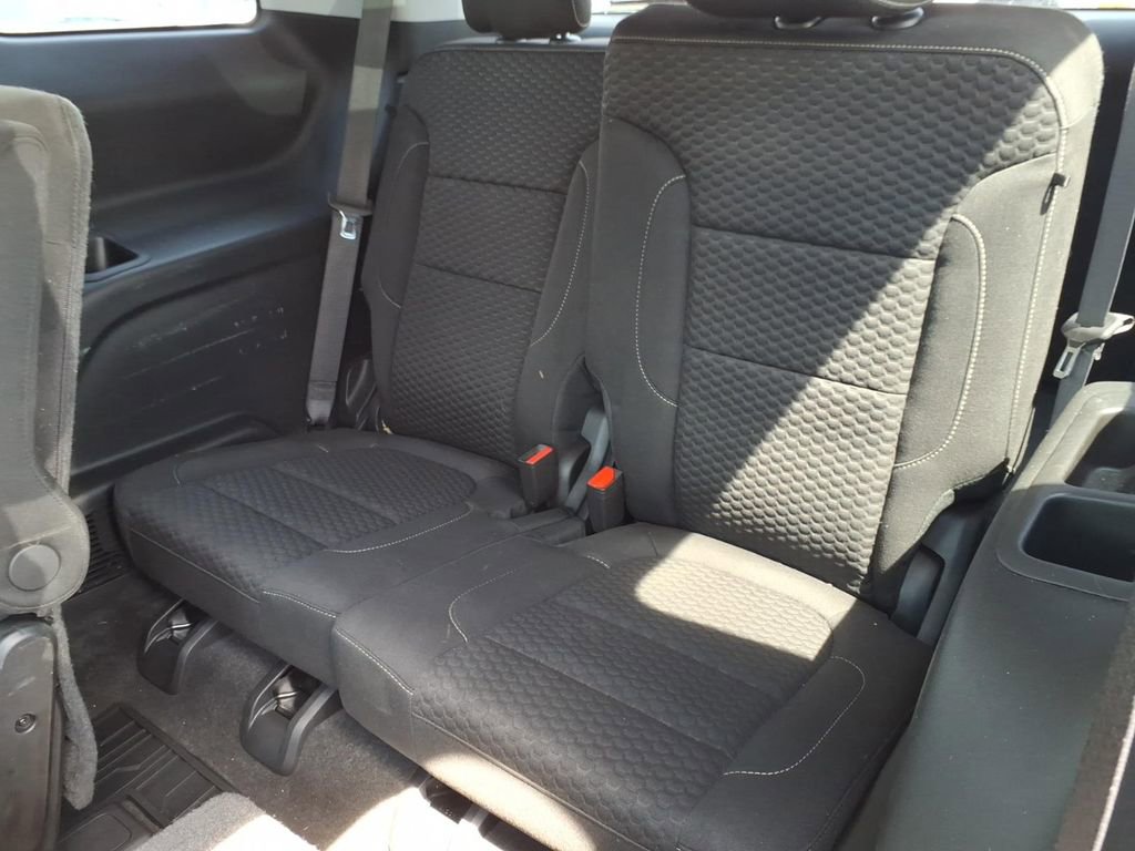 Used 2018 GMC Acadia SLE w/ LPO, Protection Package FWD image 9