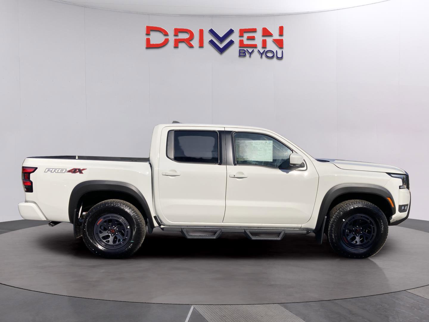 New 2026 Nissan Frontier PRO-4X w/ Pro-4x Convenience Package image 6