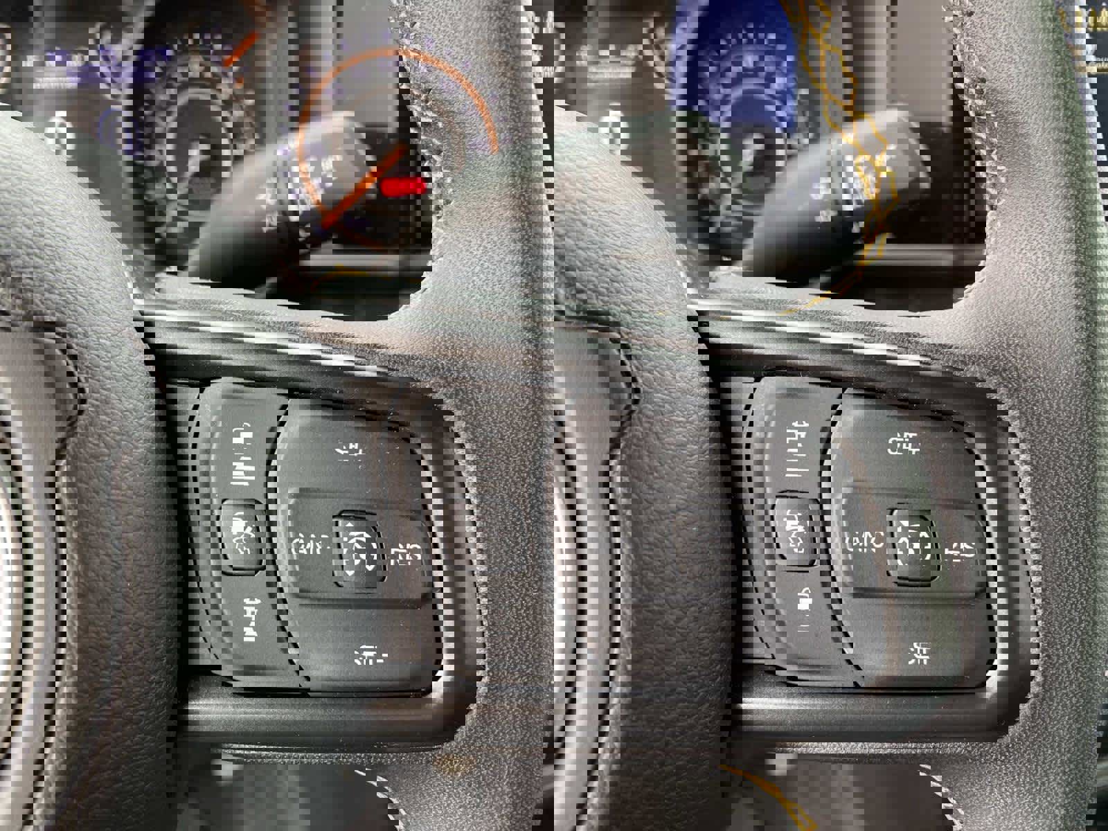 Certified 2025 Jeep Wrangler Sport S image 18