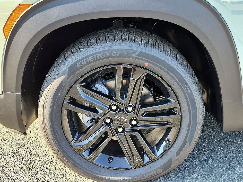 New 2026 Chevrolet TrailBlazer LT w/ Midnight Edition AWD/4WD image 10