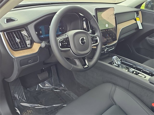 New 2026 Volvo XC60 B5 Plus w/ Protection Package Premier image 7