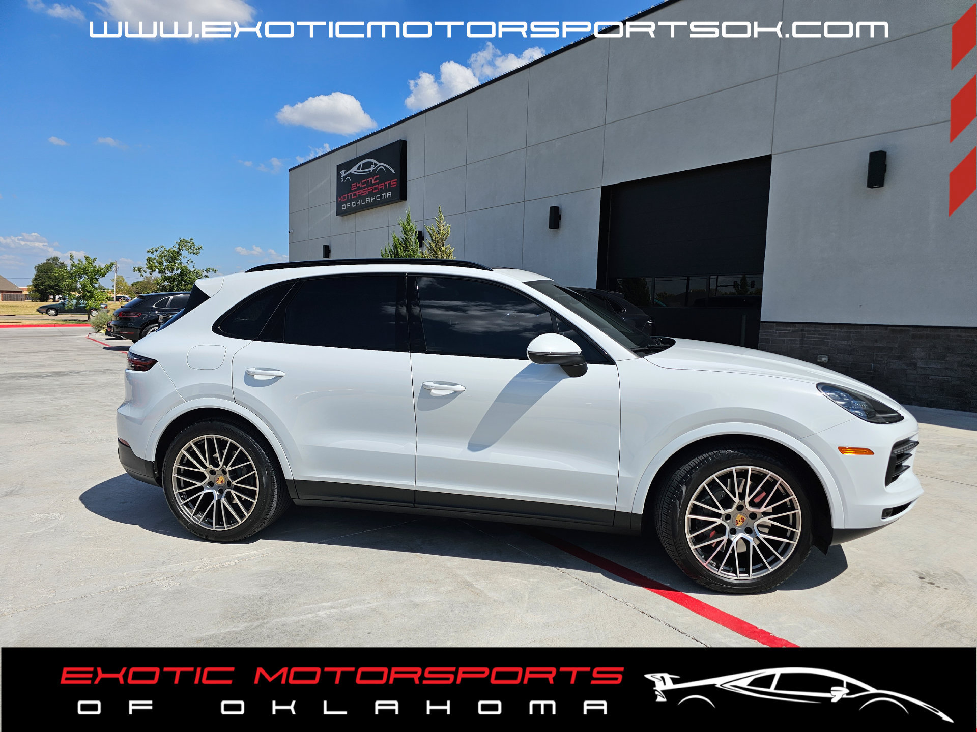 Used 2023 Porsche Cayenne S Platinum AWD/4WD image 55