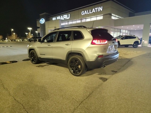 Used 2019 Jeep Cherokee Latitude Plus image 6